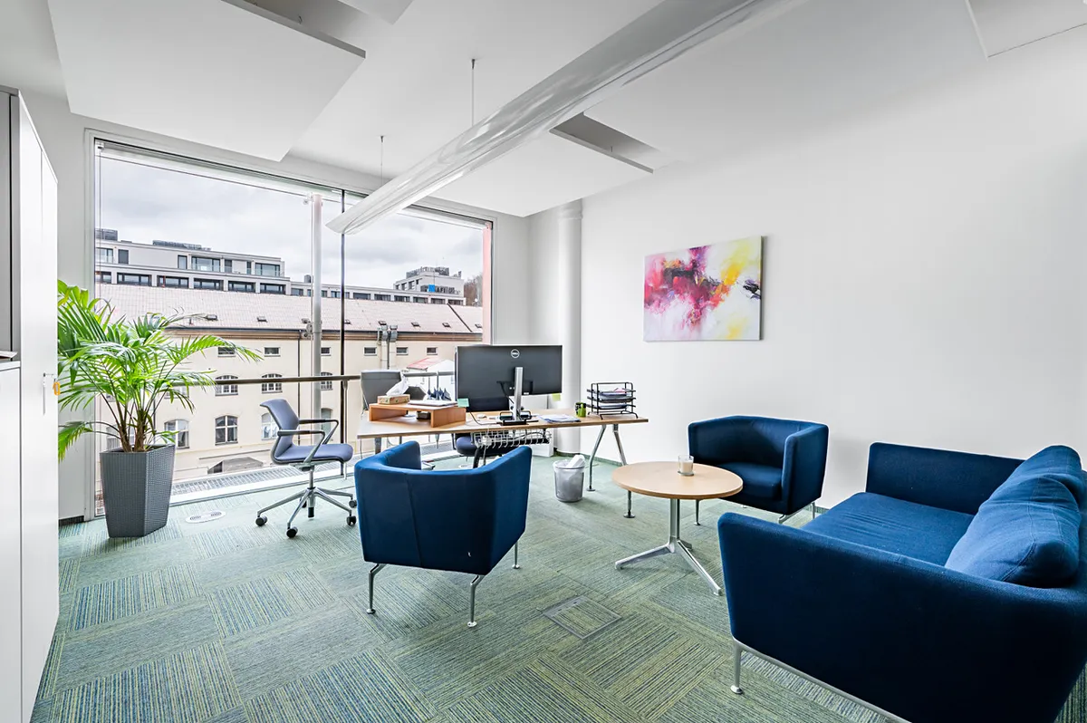 Pronájem kanceláře 545 m²